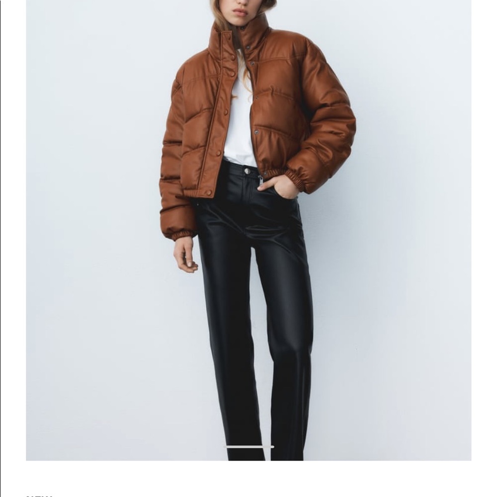 Leather pants stretchy material